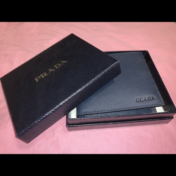PRADA Men's Wallet - Picture 1 of 6